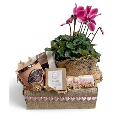 Adore You – Gift Hamper