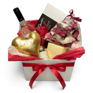 Sealed with a Kiss – Valentine’s Wine Hamper